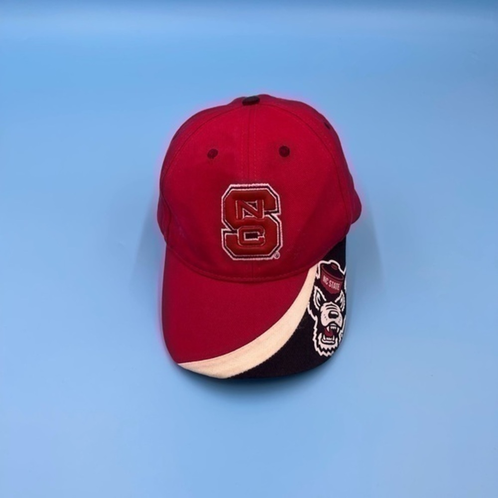 Vintage Fan Favorite Embroidered NC STATE Wolfpack Hat